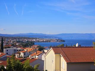 Prostoren apartma s 4 spalnicami v Malinski