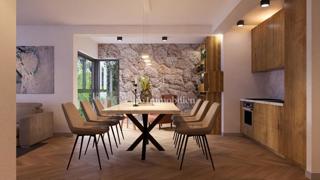 Pritlični apartma s parkiriščem 150 m od morja