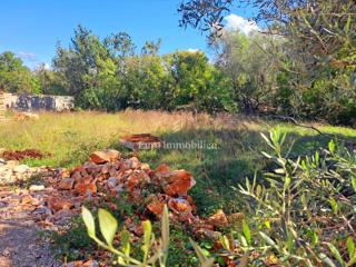 Zazidljivo zemljišče pri Malinski