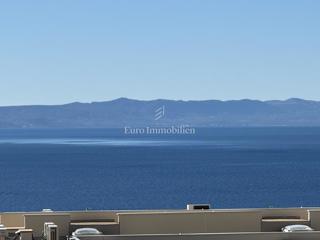 Makarska - dvosobno stanovanje v novogradnji s pogledom na morje