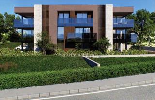 Labin - novo stanovanje v urbani vili, center mesta