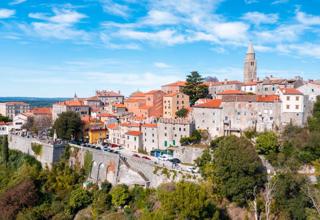 Labin - hiša s projektom in gradbenim dovoljenjem za hotel