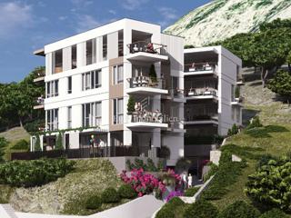 Tučepi, Dvosobna stanovanja v drugem nadstropju novogradnje