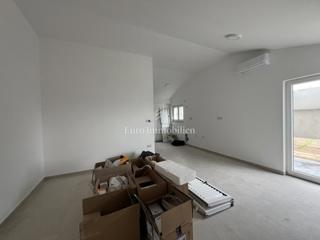 Crikvenica, stanovanje, terasa, pogled na morje