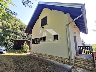 Čudovita Hiša v Objemu Narave – V Bližini Term Tuhelj