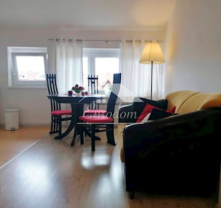 MAKSIMIR – STANOVANJE OŽEGOVIĆEVA, 38,99 m² – UREJENO, OPREMLJENO, TAKOJ VSELJIVO!