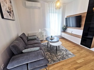 Popolnoma Opremljeno Stanovanje v Kakovostni Novogradnji – Mokrice