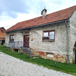 Družinska hiša z veliko parcelo – Turnišće, Konjšćina
