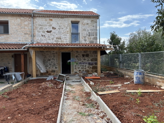 Istra, Poreč, kamnita hiša v bližini Poreča