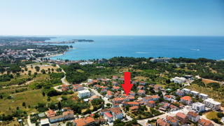 Hiša z dvema stanovanjema 200 m od morja, Poreč