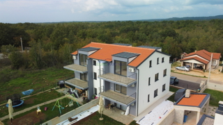 Stanovanje, 2s + dnevna soba, okolica Poreča, 63m2