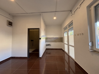 Istra, Poreč, poslovni prostor nedaleko od mora