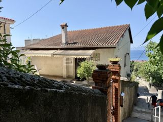 Bulevard, Rijeka, 200m2