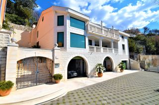 Hiša Jadranovo, Crikvenica, 400m2
