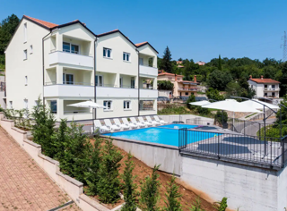 Stanovanje Ičići, Opatija - Okolica, 136,45m2