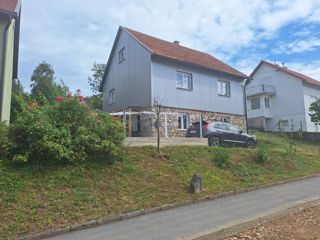 Hiša Jablan, Vrbovsko, 150m2