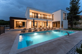 Luksuzna vila, 296 m2 - Vabriga