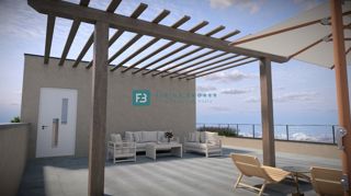 VODICE, novo, 2. nadstropje + strešna terasa, 450 m od plaže, pogled na morje, garaža, shramba