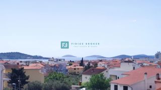 VODICE, novogradnja, 2. nad., pogled na morje, shramba, S6