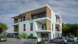 VODICE, novo, 1. nadstropje, 2 spalnici, 650 m do plaže, terasa