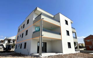 VODICE, novogradnja, moderno stanovanje, terasa, 2 spalnici