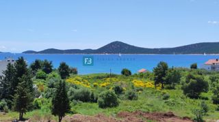VODICE, novogradnja, 300 m od plaže, pogled na morje, 3 ss