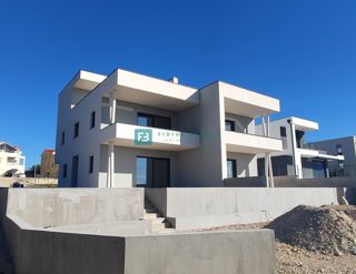 VODICE, novogradnja, dvoetažno stanovanje, pogled na morje, strešna terasa