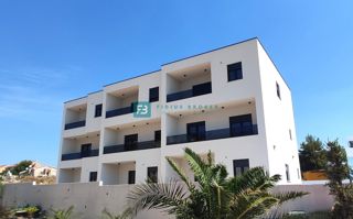 VODICE, novogradnja, 2. nad., 2 ss, mirna lokacija