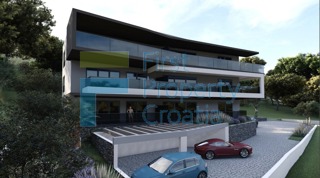 RG1738 - Apartmani položeni 40m od mora, okolica Rogoznice, na prodaju