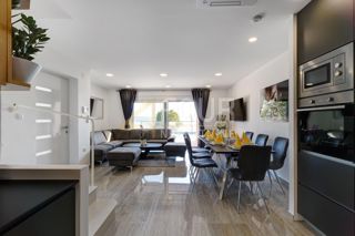Stanovanje Dramalj, Crikvenica, 202,41m2