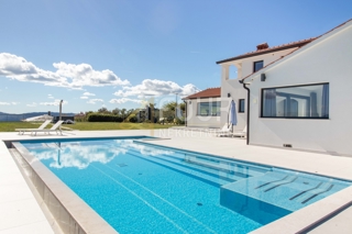 Istra, Buzet, razkošna vila z bazenom