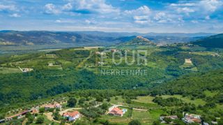 Zemljišče Karojba, 1.413m2