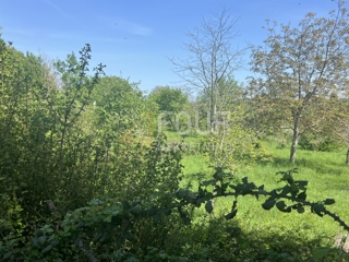Zemljišče Ližnjan, 820m2