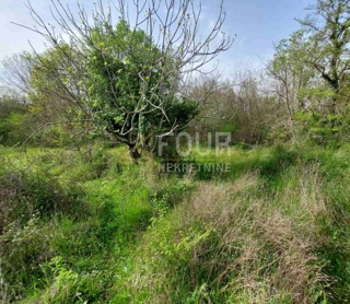 Zemljišče Milohnići, Krk, 1.255m2