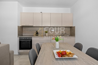 Stanovanje Peroj, Vodnjan, 63,59m2