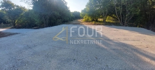 Istra, Roč, zemljišče za gradnjo, 569m2