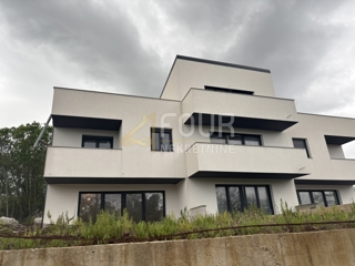 Stanovanje Kastav, 120m2