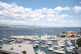 Stanovanje Opatija - Centar, Opatija, 74,22m2