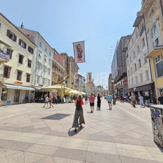 Stanovanje Centar, Rijeka, 68m2