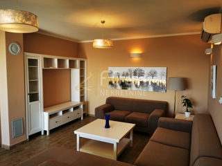 Kastav, Rešetari, 3 spalnice + dnevna soba, 99,77m2, dvorišče