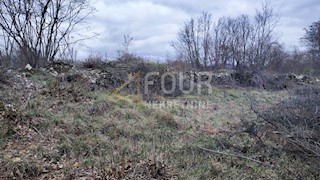 Zemljišče Viškovo, 2.731m2
