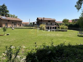 Hiša Poljane, Opatija - Okolica, 511m2
