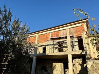 Hiša Kanfanar, 240m2