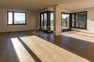 Stanovanje Opatija - Centar, Opatija, 158,91m2