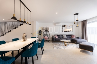 Stanovanje Opatija - Centar, Opatija, 163,80m2