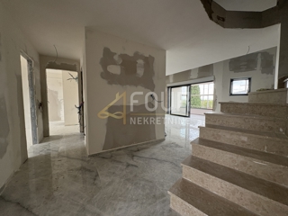 Stanovanje Fažana, 138,81m2