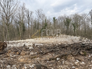 Zemljišče Jušići, Matulji, 2.074m2