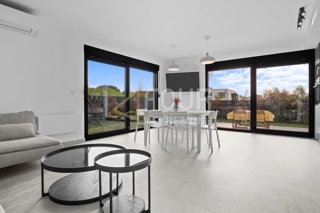 Stanovanje Poreč, 180,32m2