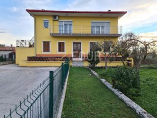 Stanovanje Labin, 158m2