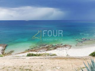 Hiša Mali Lošinj, 402m2
